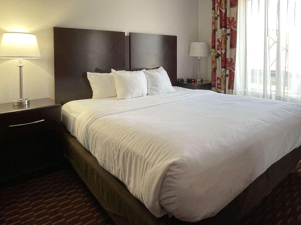 Comfort Suites Altoona Quarto foto